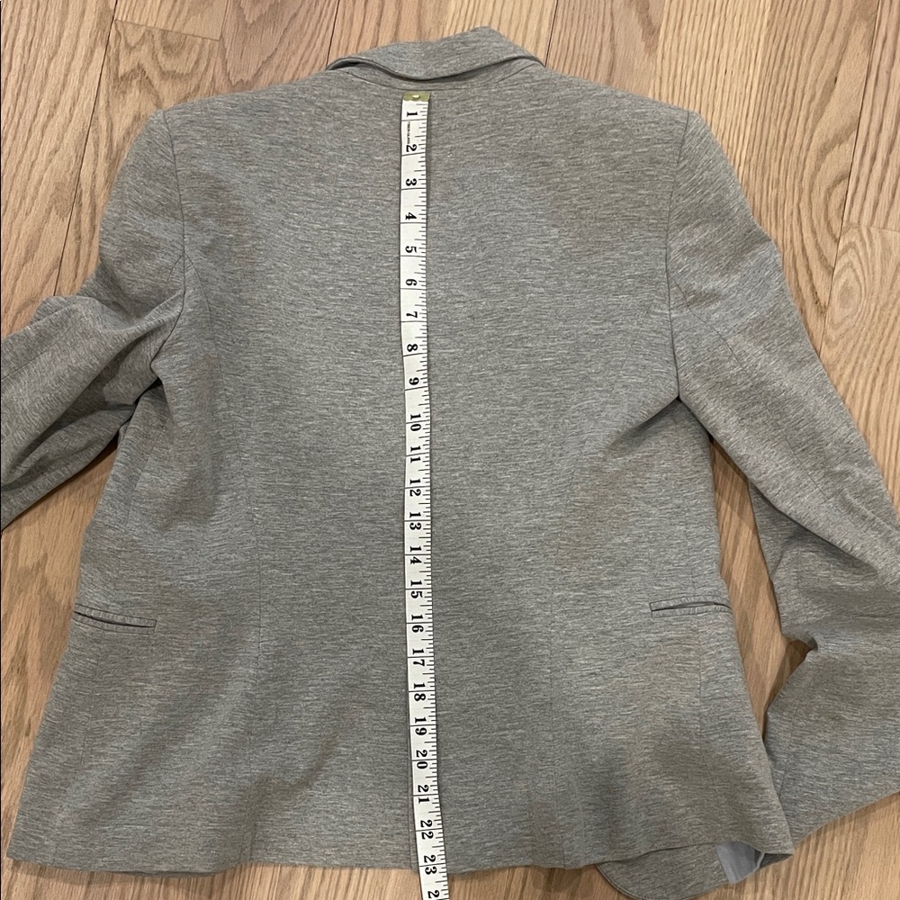 Zara Light Gray Single-Button Blazer - image 8